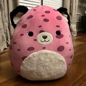 *NWT* Squishmallows 16” Jalisca the Pink Leopard w/ Fuzzy Belly